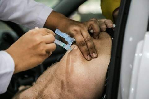 Brasil tem 60 milhões de pessoas vacinadas com a 3ª dose contra covid-19