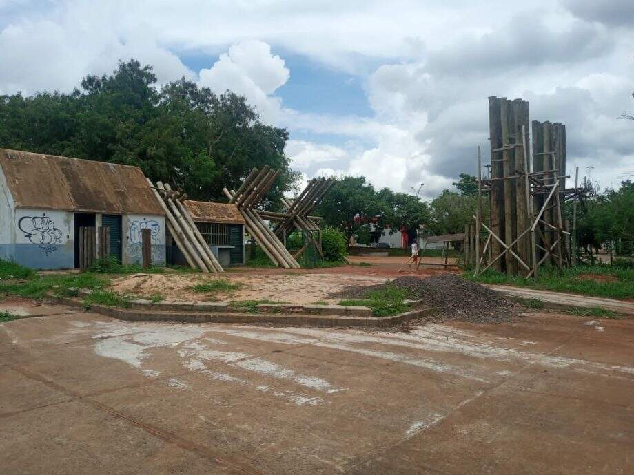 Parque do Sóter não passa por manutenções e moradores reclamam: 'Abandonado e cheio de bandidos'