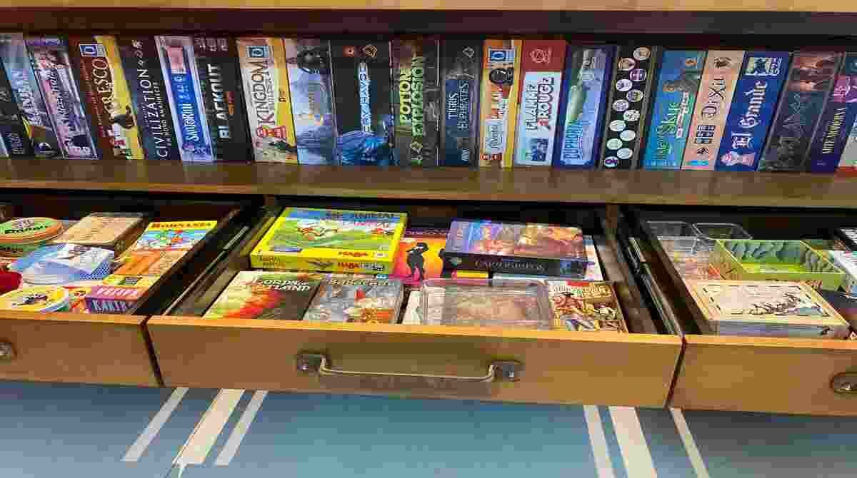 Xeque-mate: colecionador de 160 jogos de tabuleiro, Fábio quer expandir paixão em Campo Grande