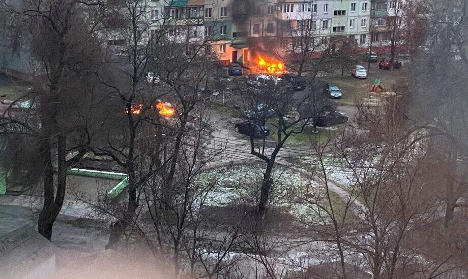Ataque a teatro em Mariupol pode ter matado 300 pessoas