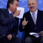 Bolsonaro diz que Milton Ribeiro deixou governo ‘temporariamente’