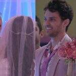 Tiago Abravanel realiza o ‘casamento’ de Lucas e Eslovênia: ‘Que o BBB não nos separe’