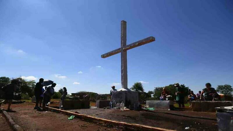 Dois sepultamentos serão realizados nesta segunda-feira em Campo Grande
