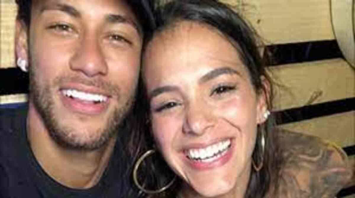 Bruna Marquezine revela mágoa e desabafa sobre namoro com Neymar