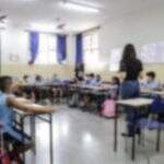Avó de aluno cadeirante reclama de falta de assistência inclusiva em escola de Campo Grande