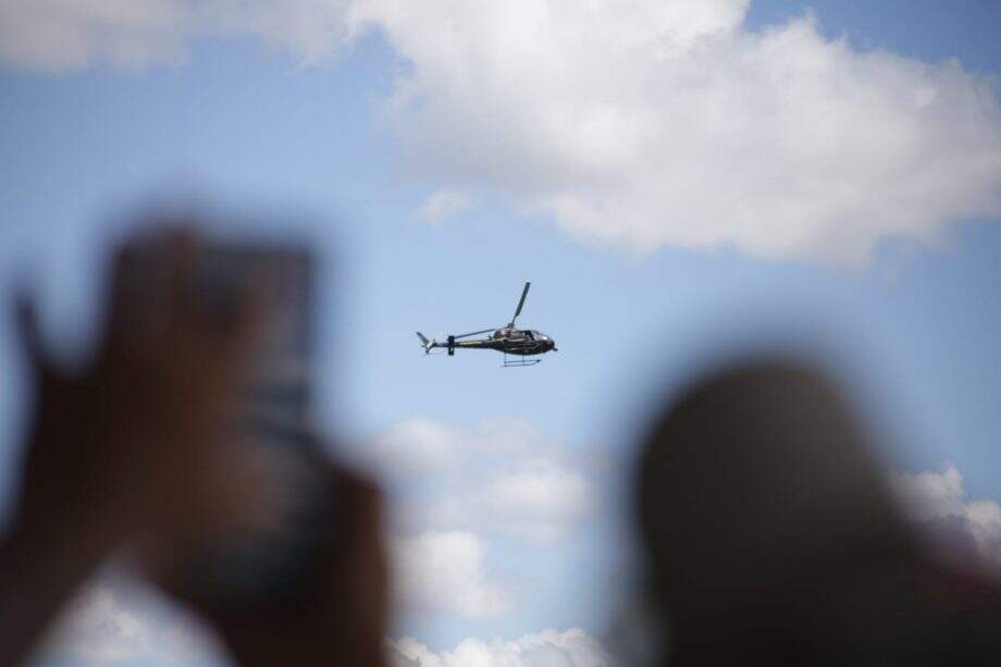 VÍDEO: Bolsonaro desembarca em Ponta Porã para evento no Assentamento Itamarati