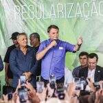 Em MS, Bolsonaro culpa isolamento pelo aumento da gasolina: ‘fica em casa, a economia a gente vê depois’