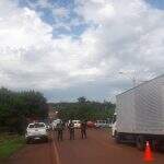 Com estradas bloqueadas, protestos no Paraguai podem afetar viajantes de MS
