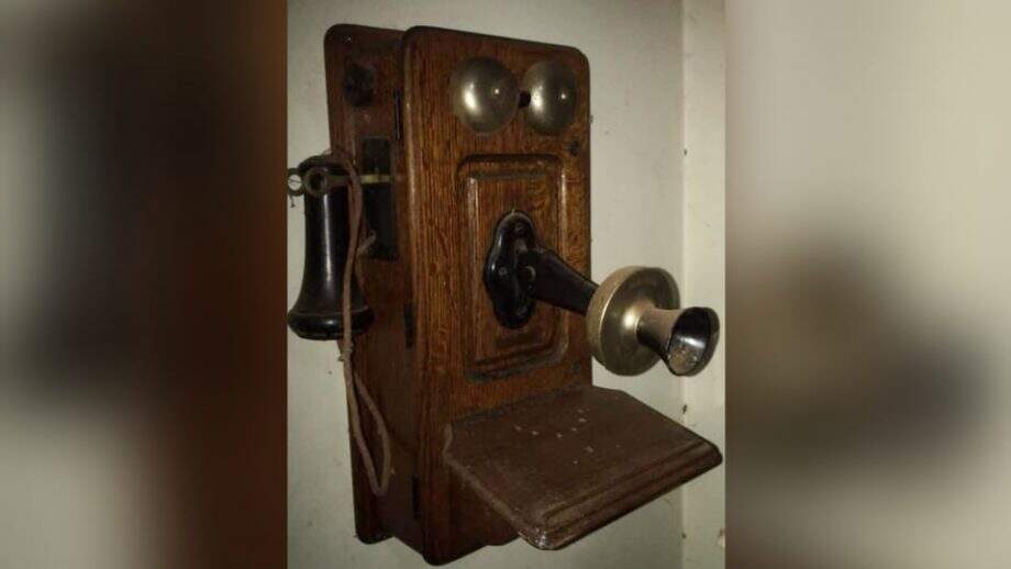 Em desabafo, morador revela ter o primeiro telefone de Campo Grande em sua casa