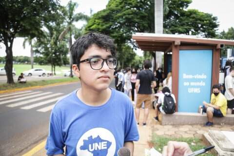 protesto ufms RU6 - Acadêmicos da UFMS fazem protesto e tentam negociar refeição a R$ 15