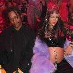 Grávida,  Rihanna marca presença em desfile com A$AP Rocky em Milão