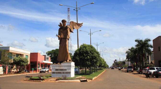 Entrada de São Gabriel do Oeste