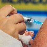 Sábado tem plantão de vacinação nas unidades de saúde, drive e itinerantes