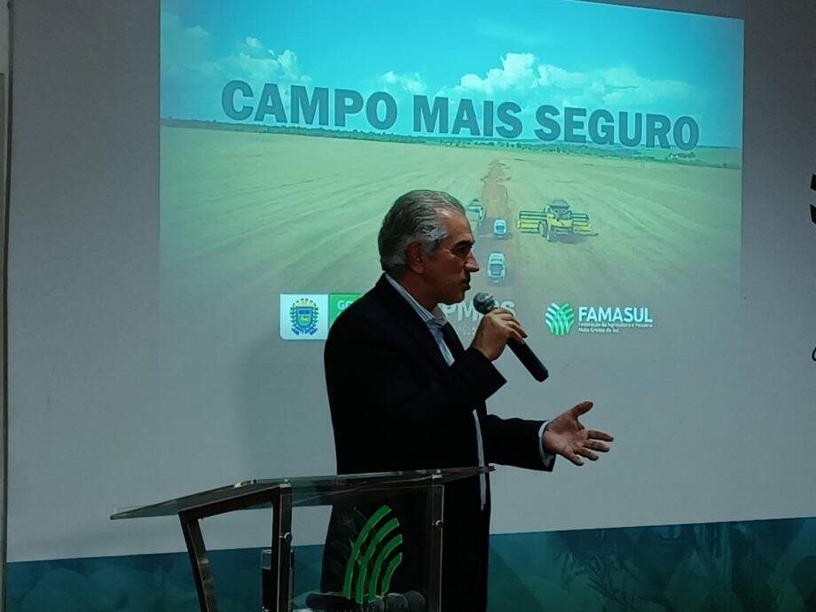 Reinaldo Azambuja anuncia programa Campo Mais Seguro