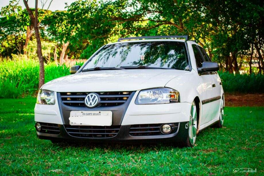 Gol G2 GTI rebaixado - Clube do Gol