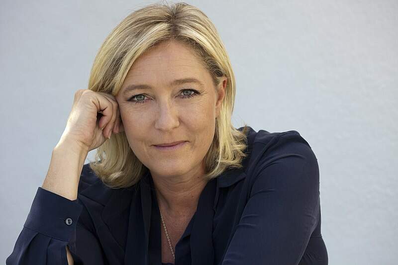 Agência antifraudes da UE investiga Marine Le Pen