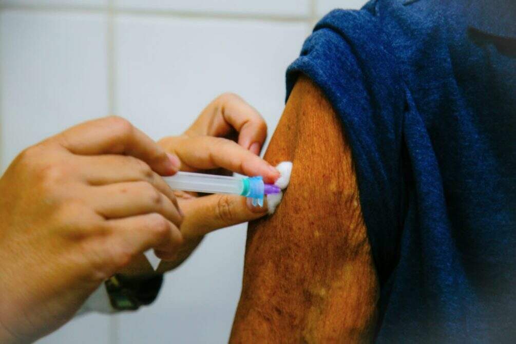 Vacina: Campo Grande tem 6 unidades de saúde e Seleta funcionando nesta Sexta-feira Santa