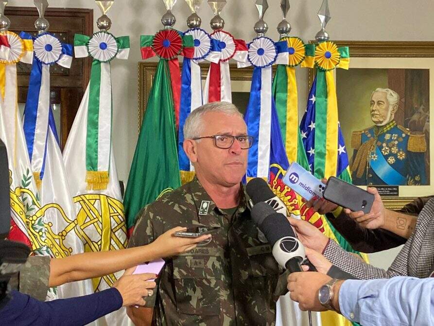 WhatsApp Image 2022 04 13 at 12.21.50 - ‘Não é o momento’, diz comandante do Exército durante evento em MS sobre compra de próteses penianas