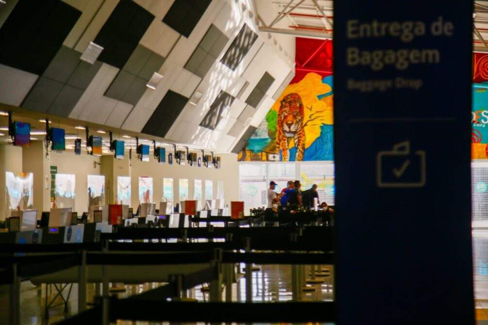 Aeroporto de Campo Grande começa semana aberto para pousos e decolagens