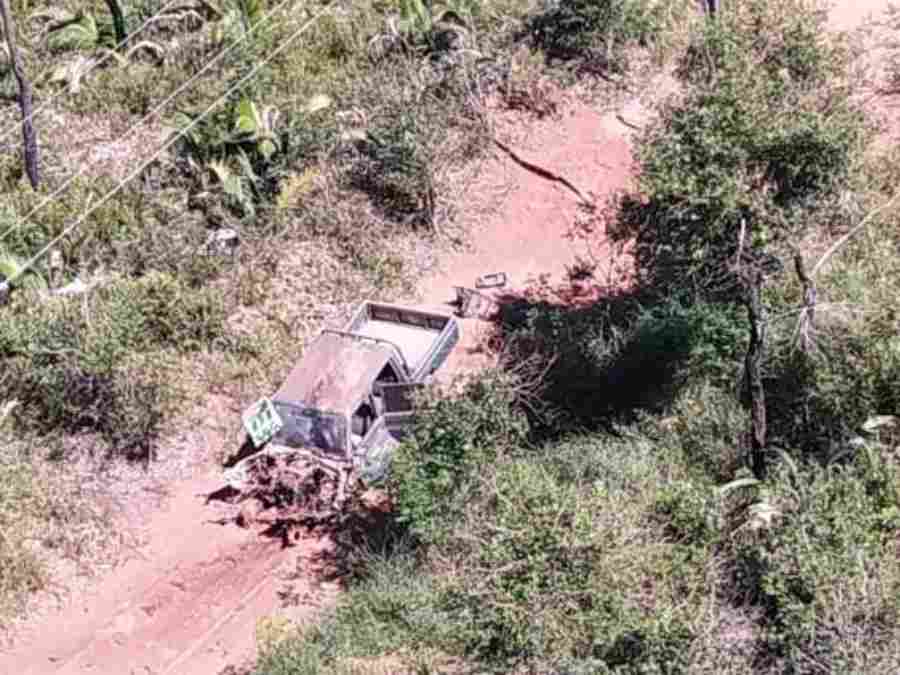 Bomba caseira explode e destrói camionete ocupada por militares na fronteira de MS