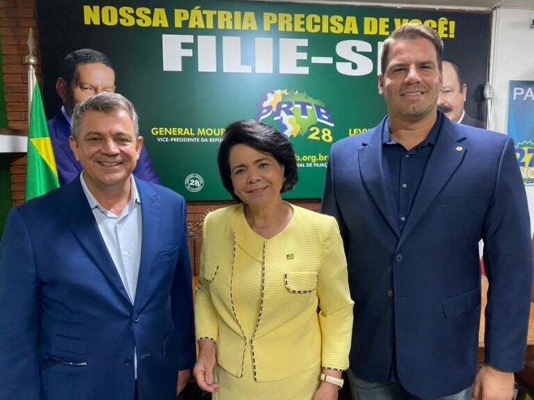 Beto Figueiró, presidente nacional do PRTB Aldinéa Fidelix e Capitão Contar