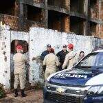 Corpo em decomposição de homem é encontrado em prédio abandonado na Vila Olinda