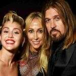 Após 30 anos de casamento, pais de Miley Cyrus terminam relacionamento