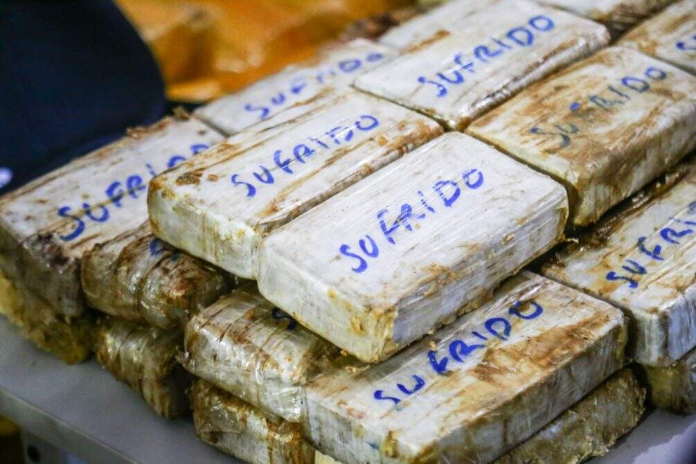 Quadrilha ‘mascarava’ cocaína em catalisador de caminhões para despistar polícia e transportar