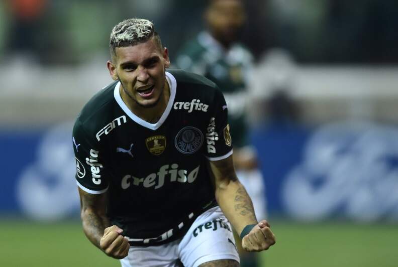 Navarro faz 4 e comanda goleada histórica do Palmeiras na Libertadores
