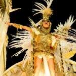 Atriz Priscila Vaz tem estreia triunfal em desfile na Sapucaí