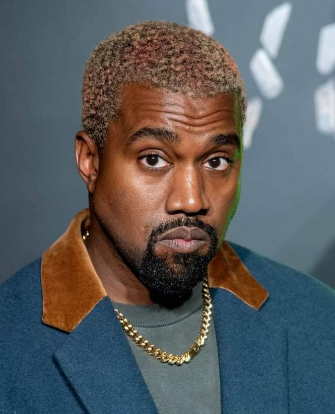 received 1013702529560690 - The Weeknd pode substituir Kanye West no Coachella 2022.