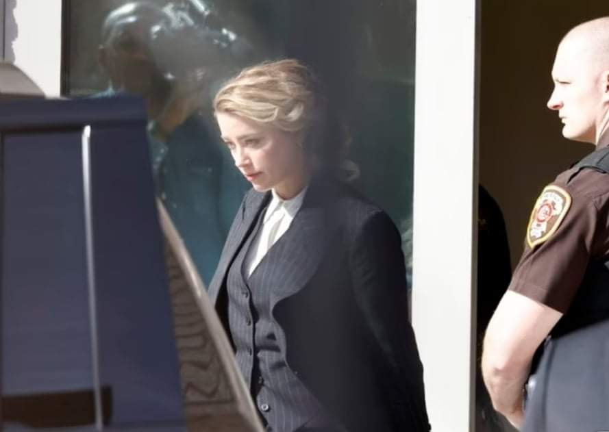 received 514431667043318 - Johnny Depp e Amber Heard voltam ao tribunal com transmissão pela TV