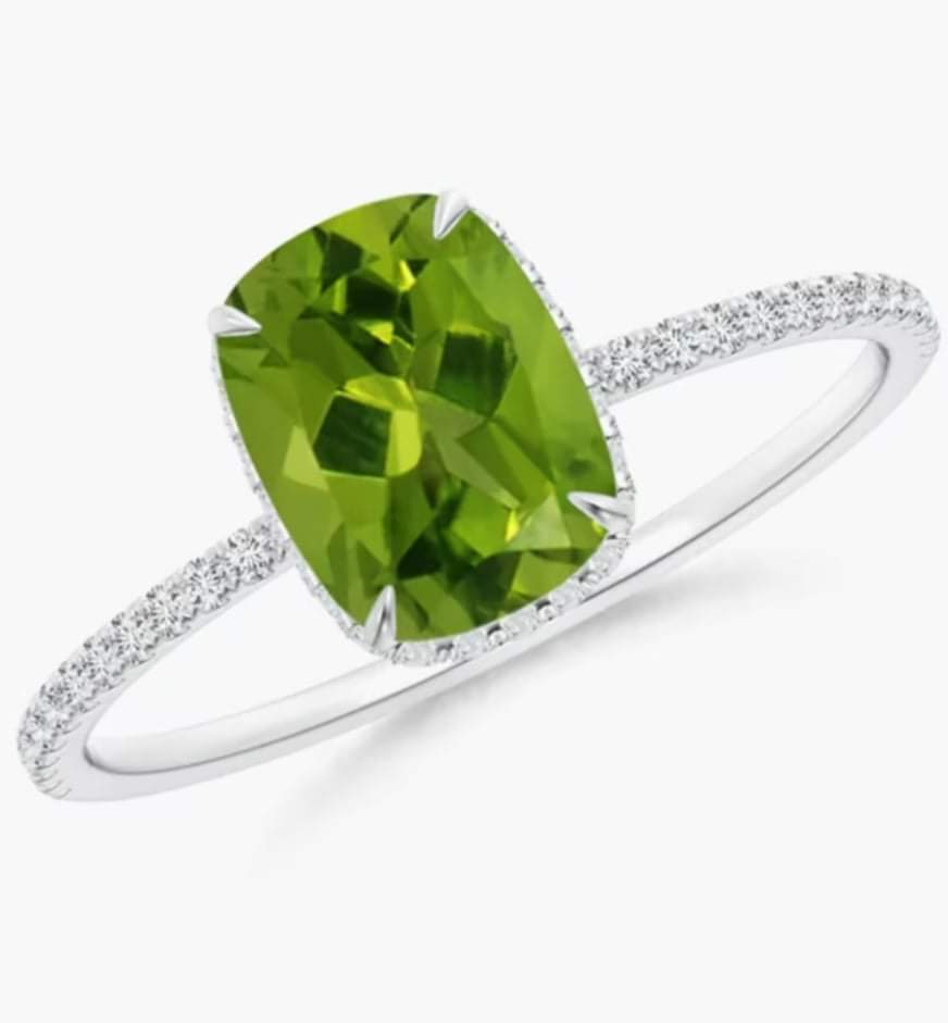 received 5199516713427882 - Os anéis de noivado verdes estão em alta graças à JLo