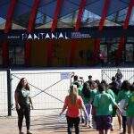 Estudantes de escola estadual estreiam abertura oficial de Aquário do Pantanal ao público