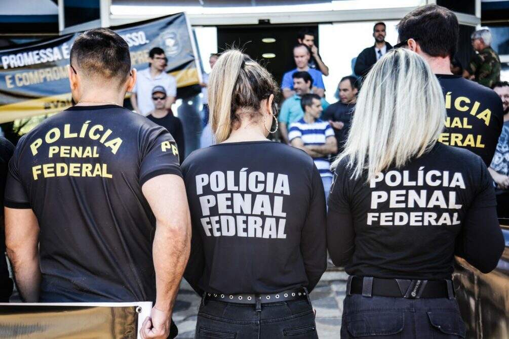 Protesto policia federal2 - Policiais Federais fazem nova manifestação cobrando promessa de reajuste e reestruturação feita por Bolsonaro