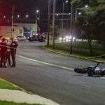 Acidente entre moto e bicicleta mata PM e ciclista em Campo Grande