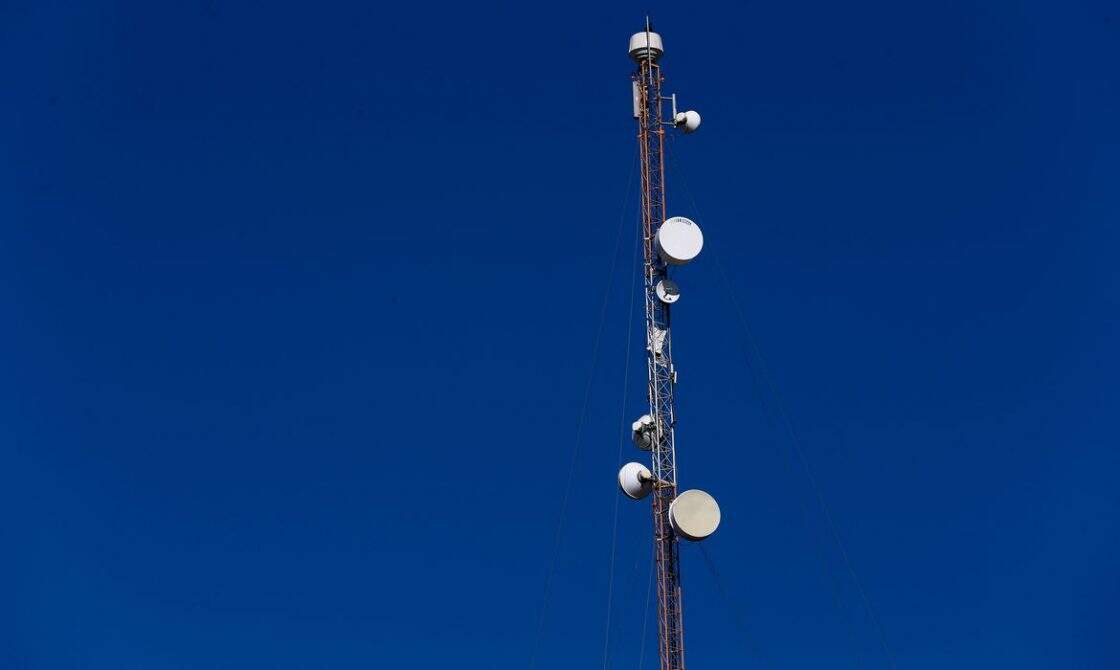 Câmara aprova projeto que facilita instalação de antenas em áreas urbanas