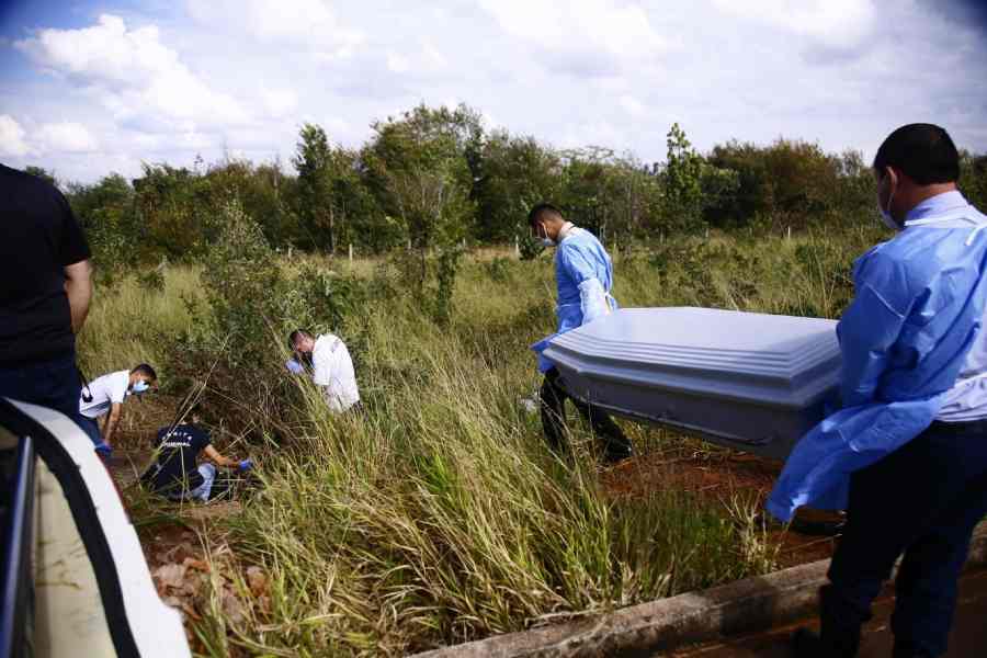 Homem morto carbonizado foi colocado em sacola e desovado na MS-010, em Campo Grande