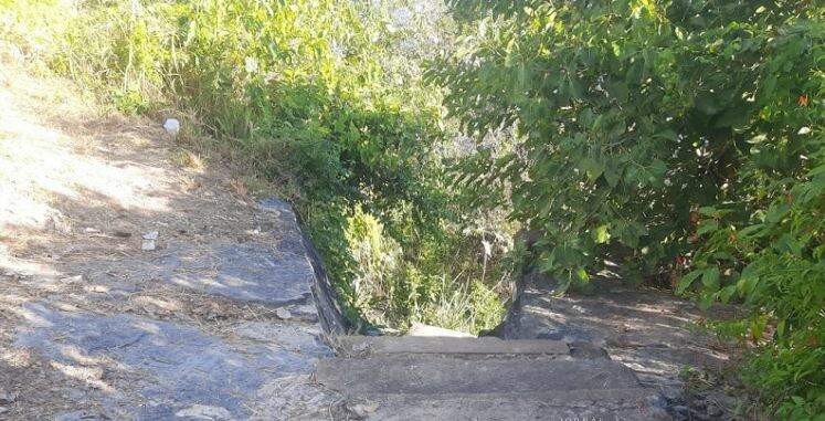 Pescador idoso é achado morto em escadaria que dá acesso ao porto de Ladário