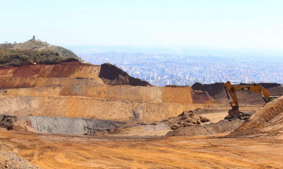 MPF diz que mineração na Serra do Curral sem aval do Ibama é ilegal