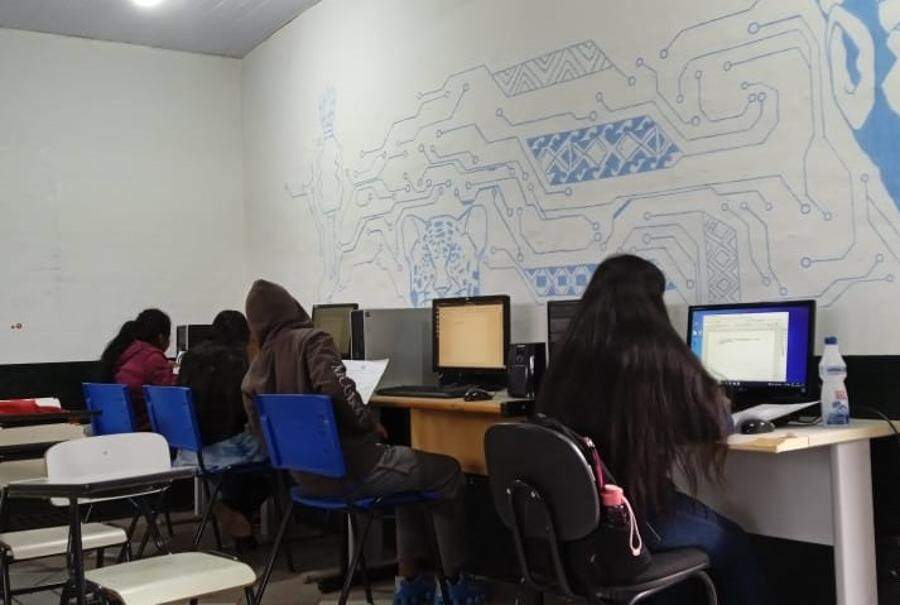 Laboratório de inclusão digital inicia oficinas na Aldeia Jaguapiru em Dourados