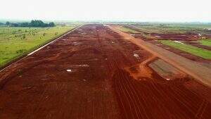 Licitação: Pista do aeroporto da cidade será aumentada em 300 metros - Foto: Chico Ribeiro/Governo do Mato Grosso do Sul