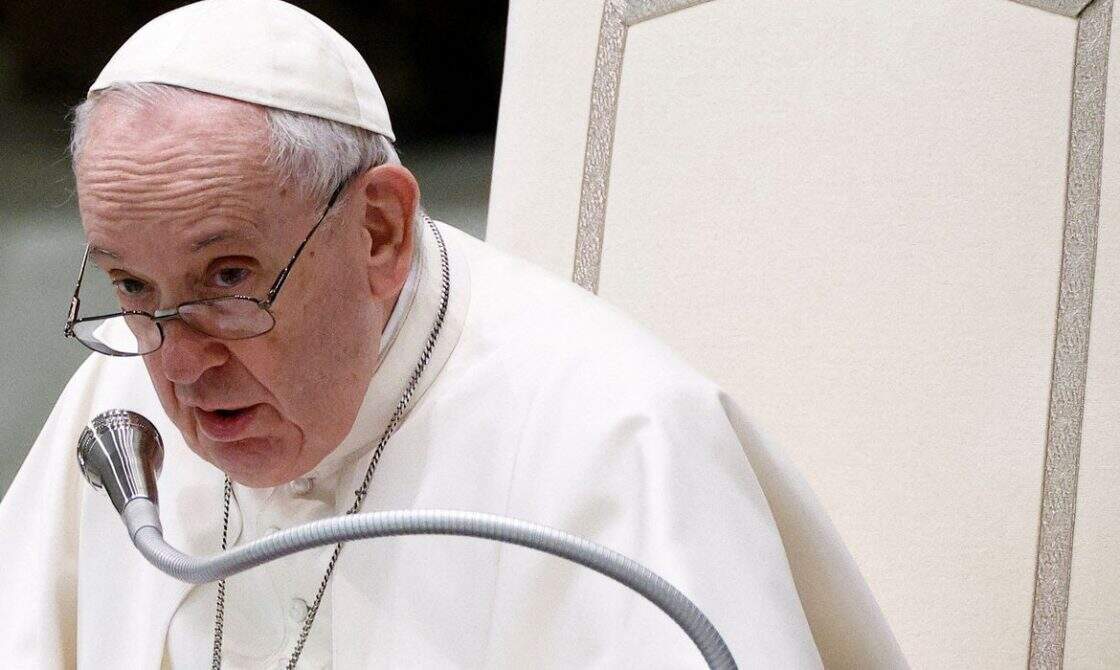 Papa Francisco critica “crueldade” russa na Ucrânia
