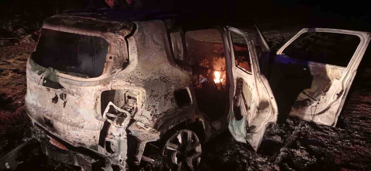 Carro usado em ataque na fronteira de MS é encontrado incendiado