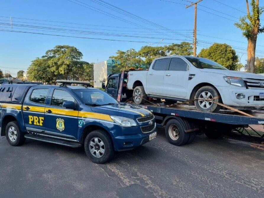 PRF recupera na BR-267 caminhonete furtada em SP que seria levada para Dourados