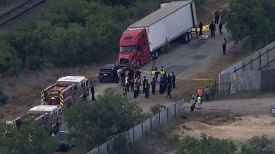 EUA: ao menos 46 pessoas são encontradas mortas em caminhão no Texas