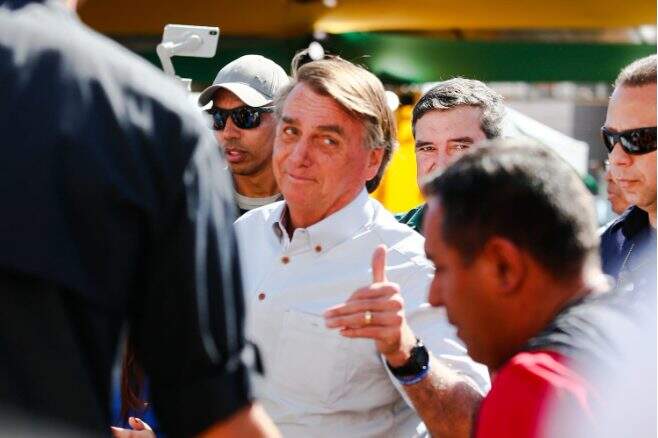 Bolsonaro promete voltar a MS na campanha e não cita nomes ao agradecer ‘dois pré-candidatos ao governo’