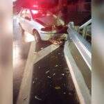 VÍDEO: Motorista de Siena perde controle, destrói ponto de ônibus na Brilhante e foge
