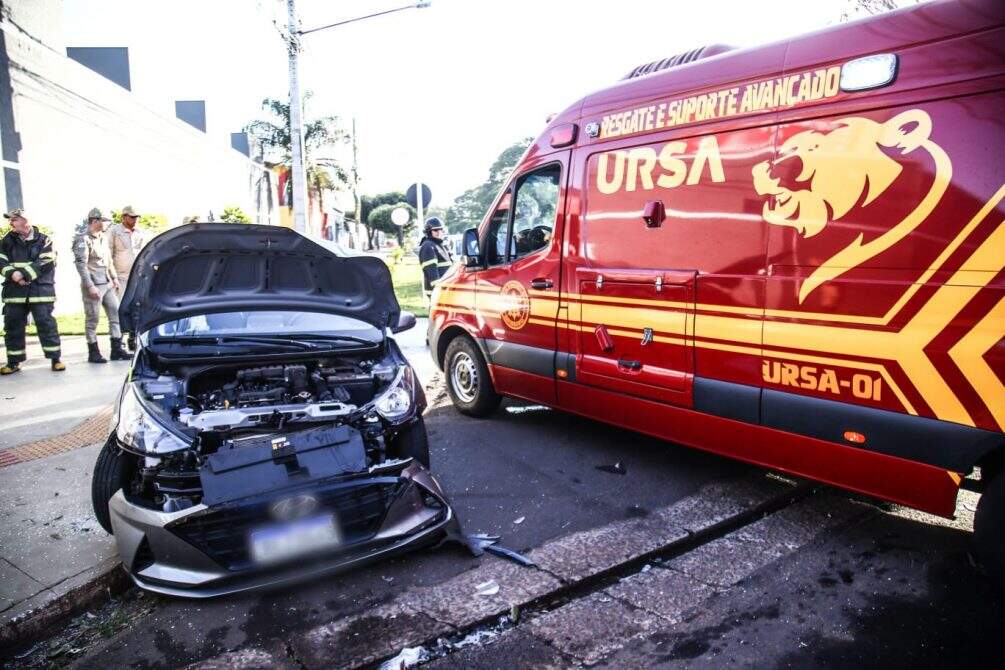 corpo de bombeiros - Viatura do Corpo de Bombeiros se envolve em acidente a caminho de atendimento em Campo Grande
