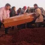 ‘Somos pessoas de bem’, diz liderança durante enterro de indígena morto em confronto